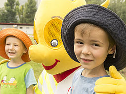 Holli mit Kindern Holli Knolli im Kino