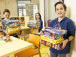 Kinder wählen Spiele aus Kinder wählen Spiele aus