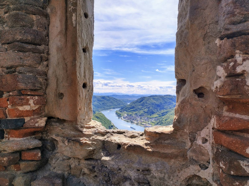 Burg Aggstein Blick von Burg auf Donau