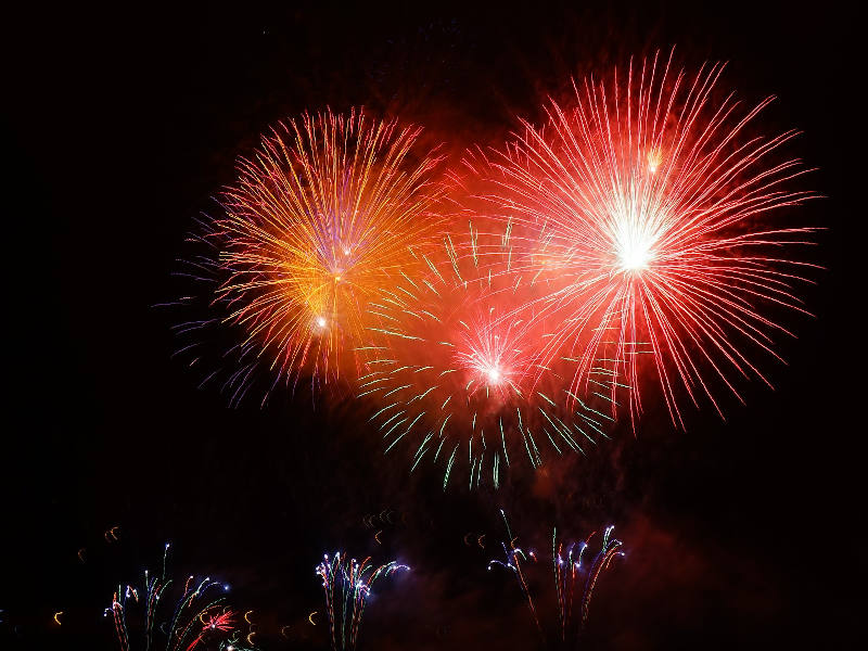 Explodierendes Feuerwerk.