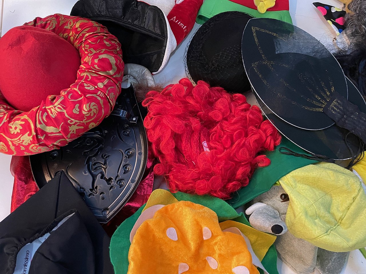 Verkleidung Perücken