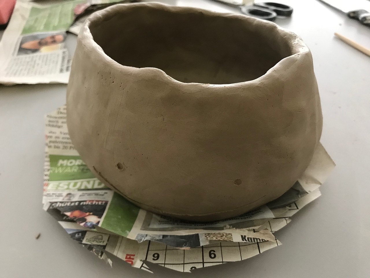 Tonschale Selbstgetöpfertes Tongefäß