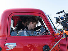 Auto und Filmkamera