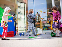 Kinder beim Spielen