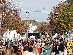 Menschen am Streetlife Festival