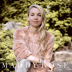 Sängerin Maddy Rose
