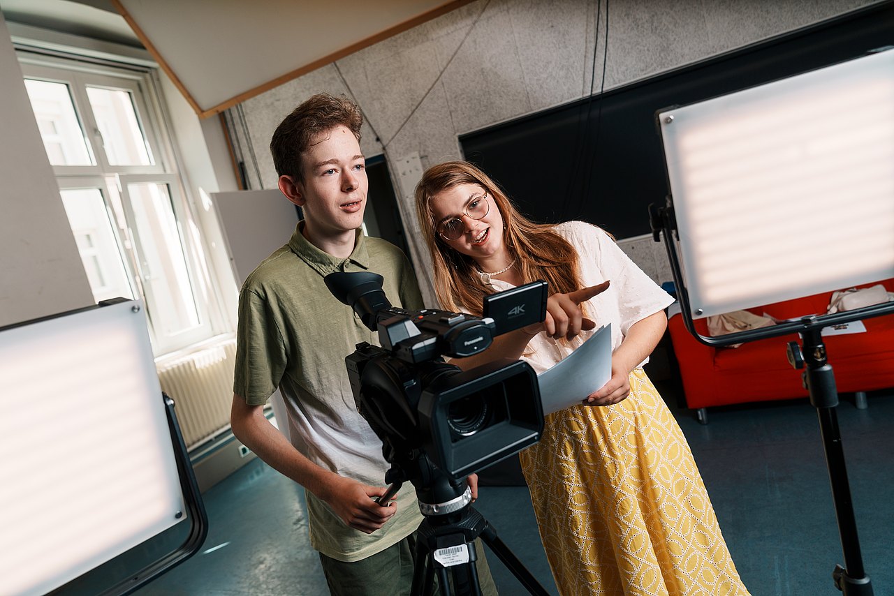 mz2025 x ste.krenn-34