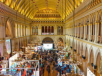 Besucher_innen der Game City im Wiener Rathaus