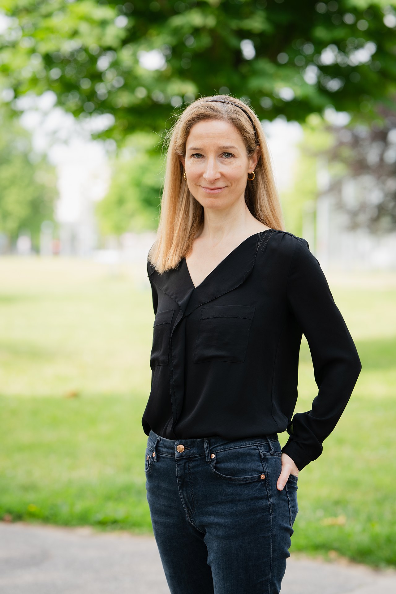 Verena Holzer Verena Holzer