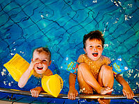 Warmbadetage-Liste draußen ist es kalt, Winter, Aktivitäten im Winter, Hallenbäder mit Babys, Babyschwimmen, Warmes Wasser, Warmbadetage in Wien, Warmbaden mit Kindern
