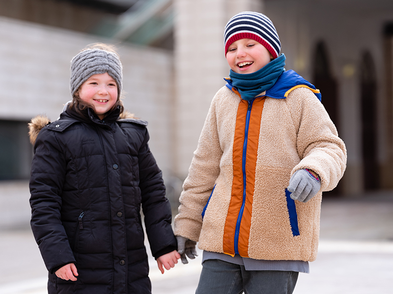 2 Kinder im Museums Quartier