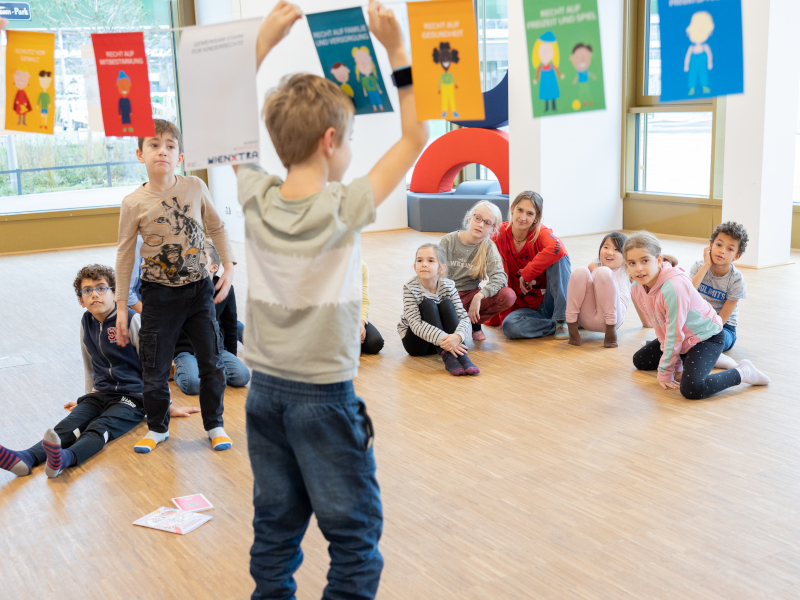 Kinder beim Workshop